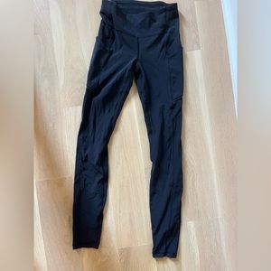 Lululemon black leggings